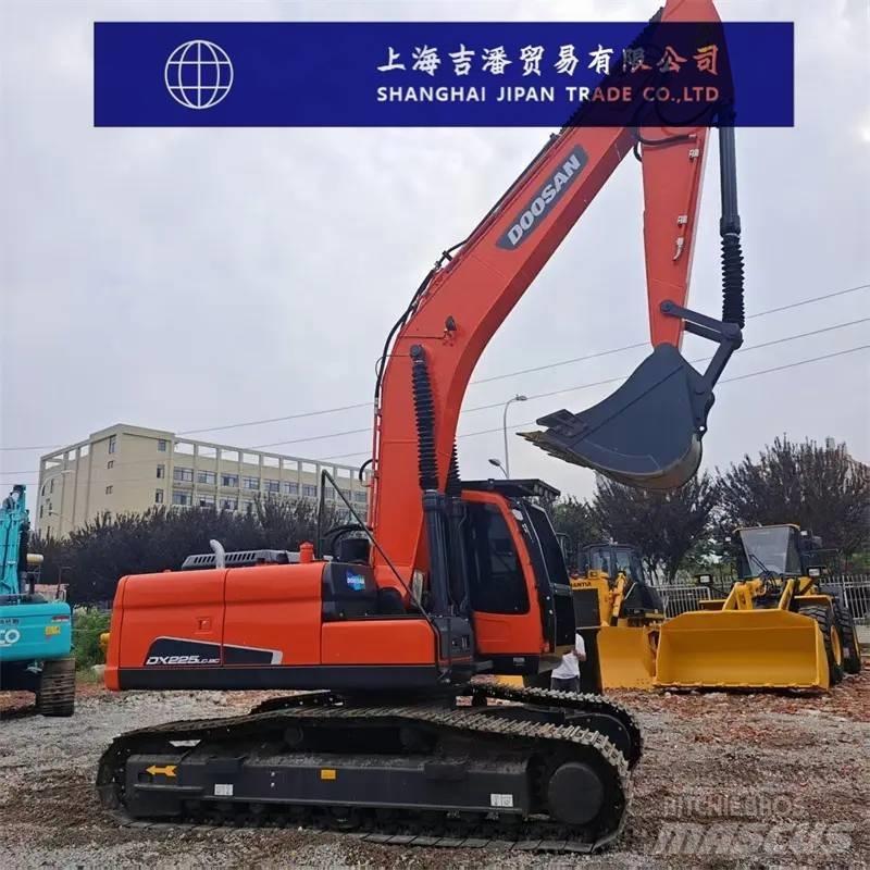 Doosan DX 225 Beltegraver