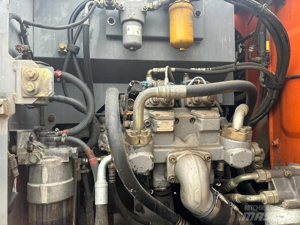 Hitachi ZX 140 W-3 Hjulgravere