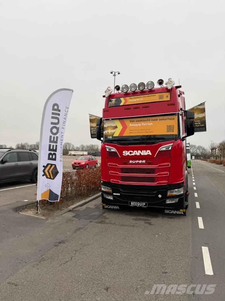 Scania S 520 V8 Trekkvogner