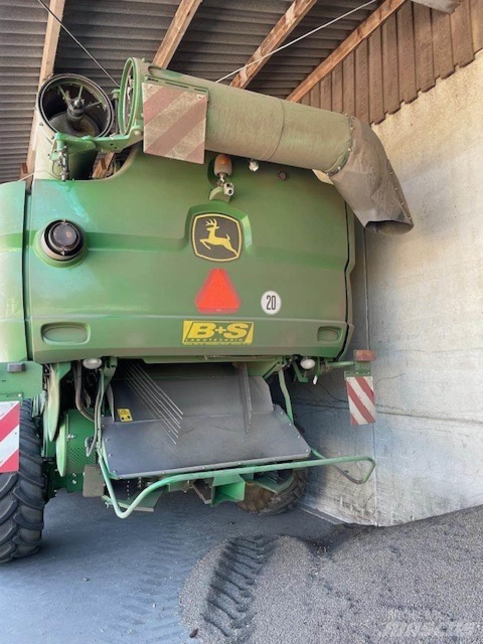 John Deere S 680 i Skurtreskere
