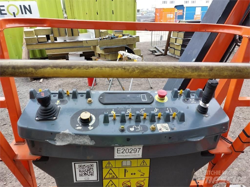 JLG H800AJ Leddede bomlifter