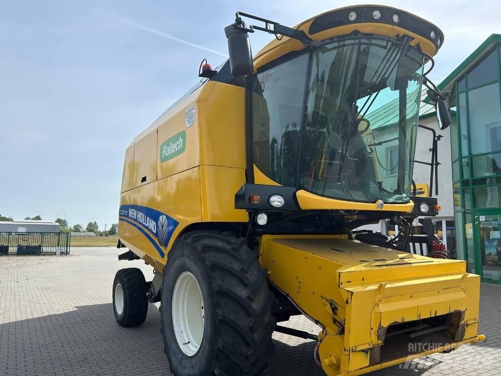 New Holland TC 5070 Skurtreskere
