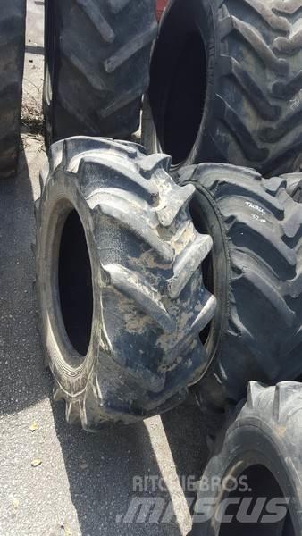  Pneus 320/70R20 Dekk, hjul og felger