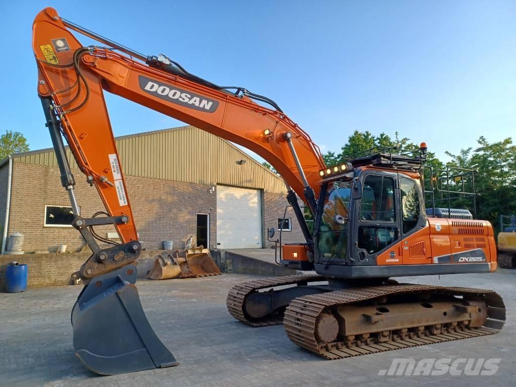 Doosan DX 225 LC-5 Beltegraver
