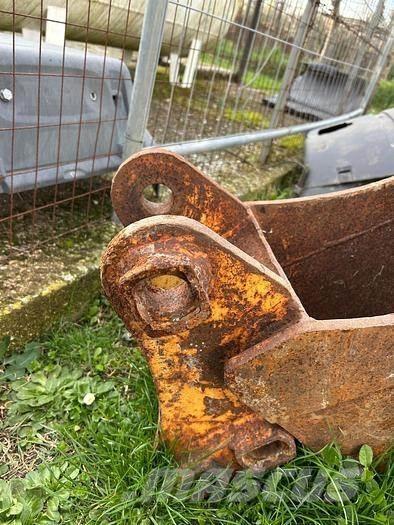 Venieri VF 7.33 Traktorgravere