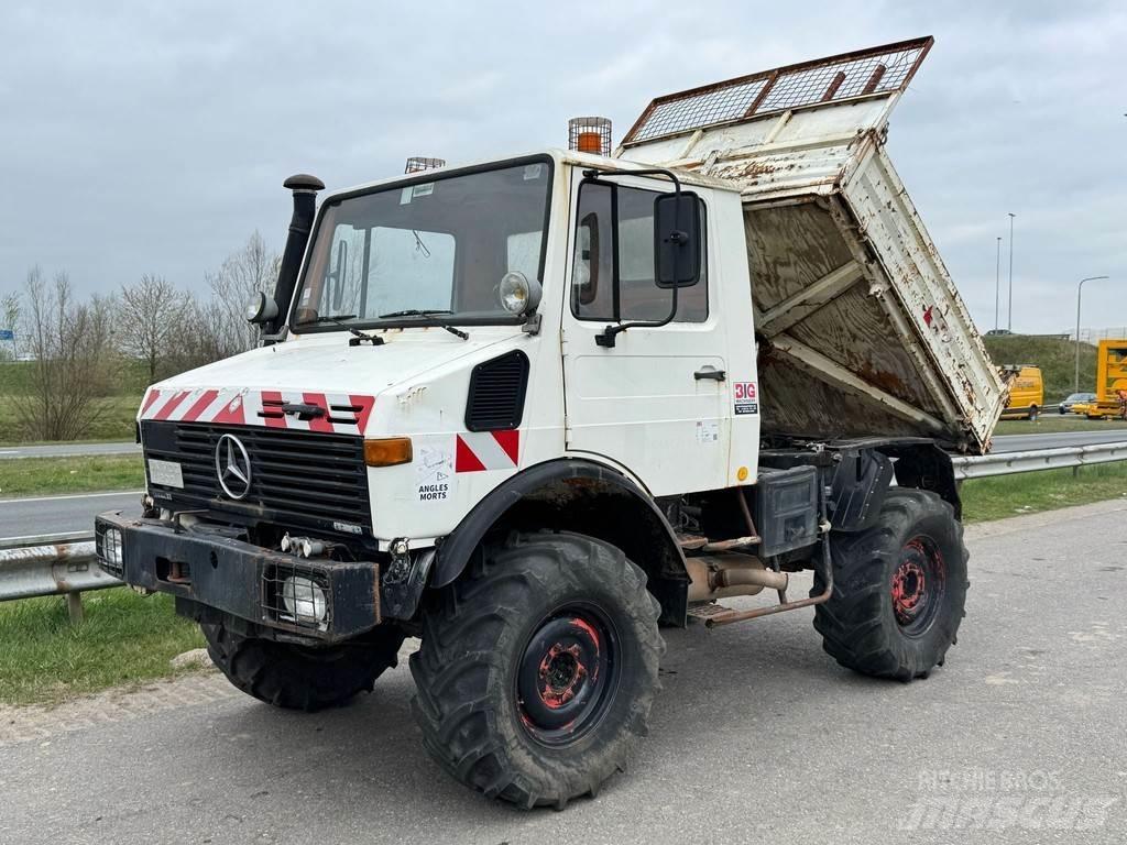 Mercedes-Benz 424 Tippbil
