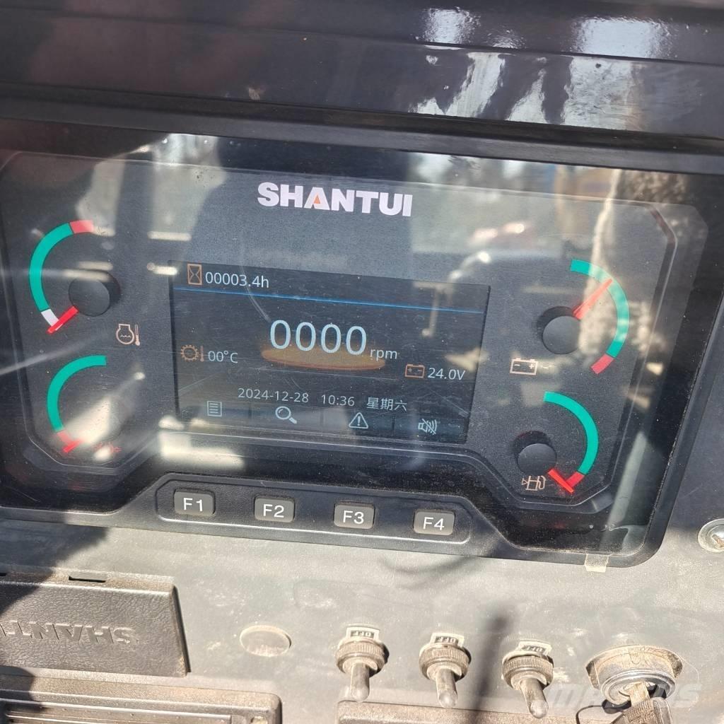 Shantui SD 22 Dozere Beltegående