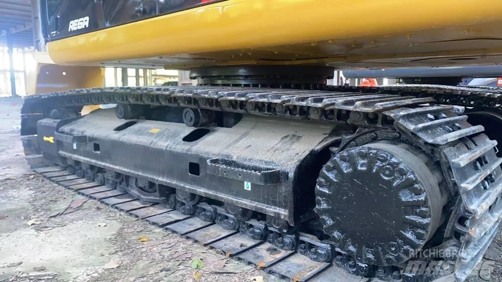 CAT 320D2L Beltegraver