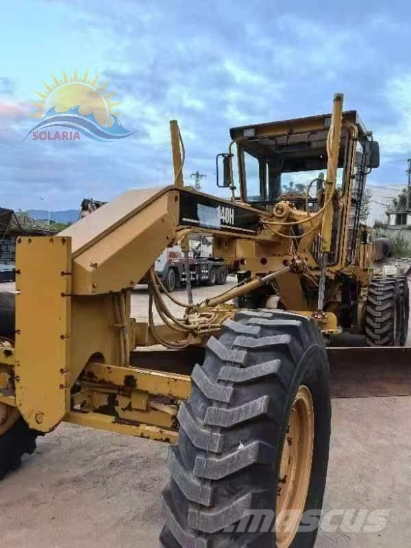 CAT 140 H Veihøvler