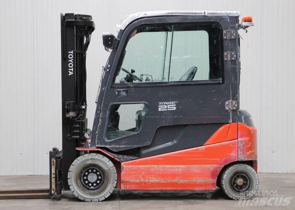Toyota 8FBMT25 Elektriske trucker