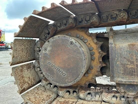 Doosan DX 300 LC-3 Beltegraver