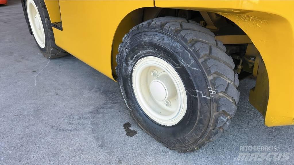 Yale GDP 30 VX Diesel Trucker