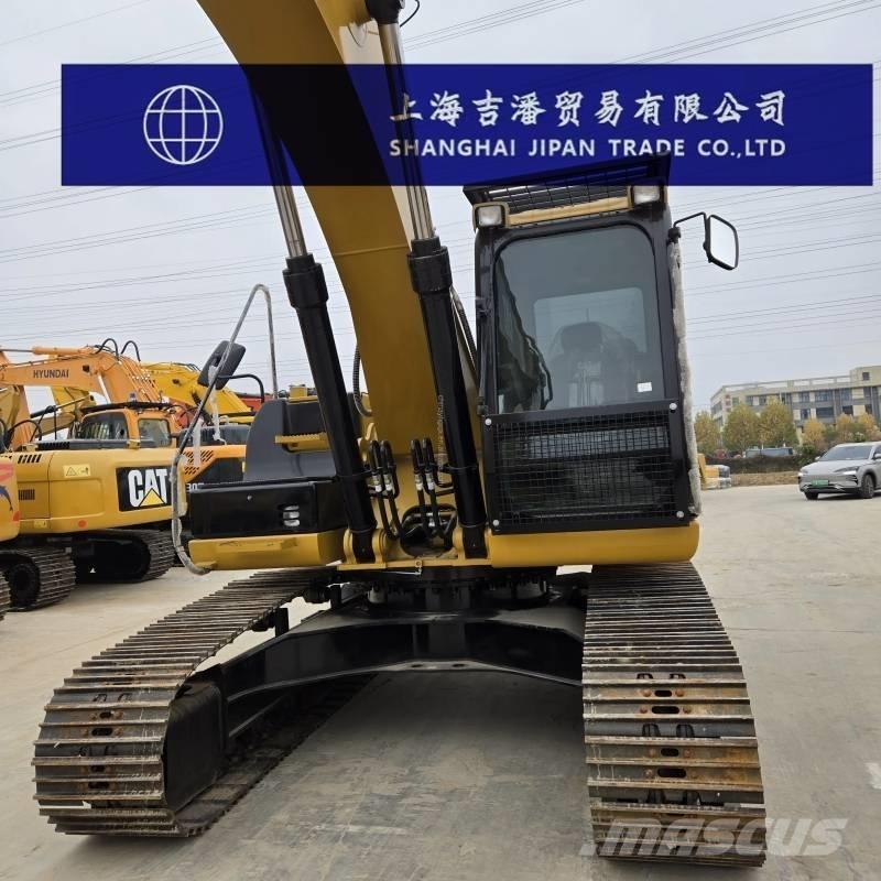 CAT 326 Beltegraver