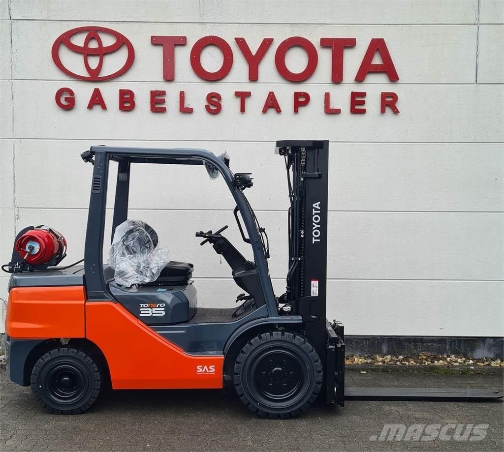 Toyota 02-8FGJF35 Propan trucker