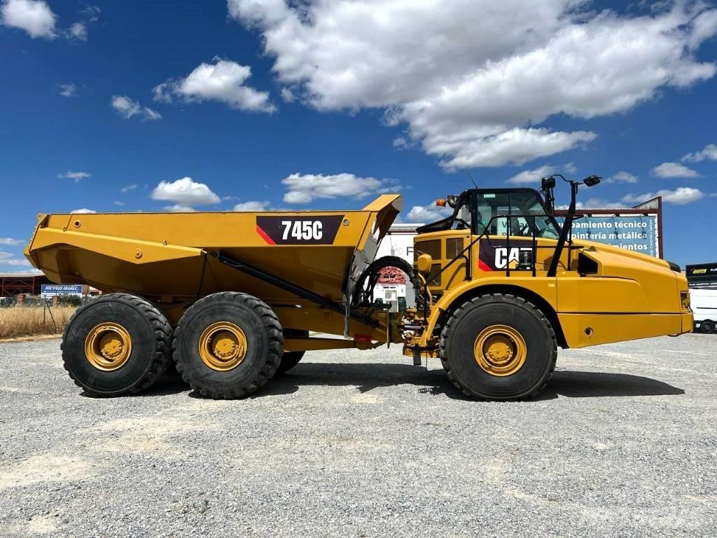 CAT 745 C Rammestyrte Dumpere