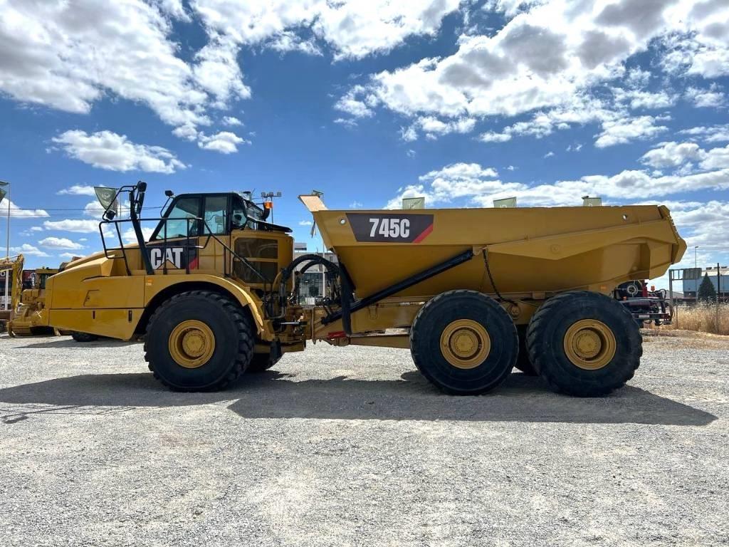 CAT 745 C Rammestyrte Dumpere