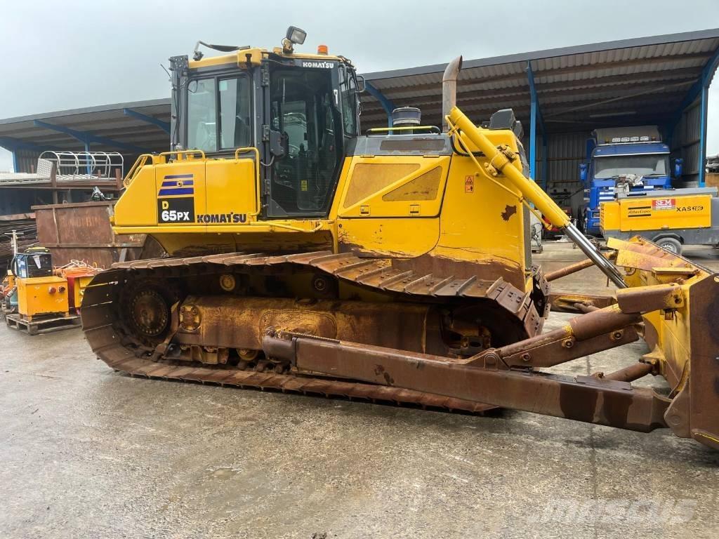 Komatsu 65 PX-17 Dozere Beltegående