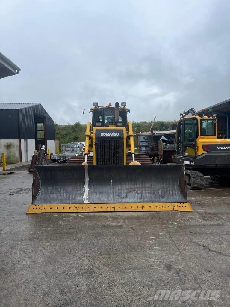 Komatsu 65 PX-17 Dozere Beltegående