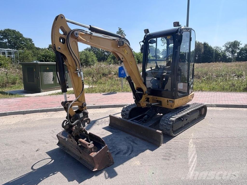 CAT 302.7D Minigravere <7t