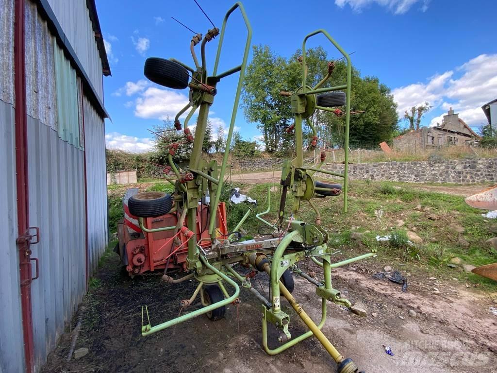 CLAAS VOLTO670 Raker og høyvendere
