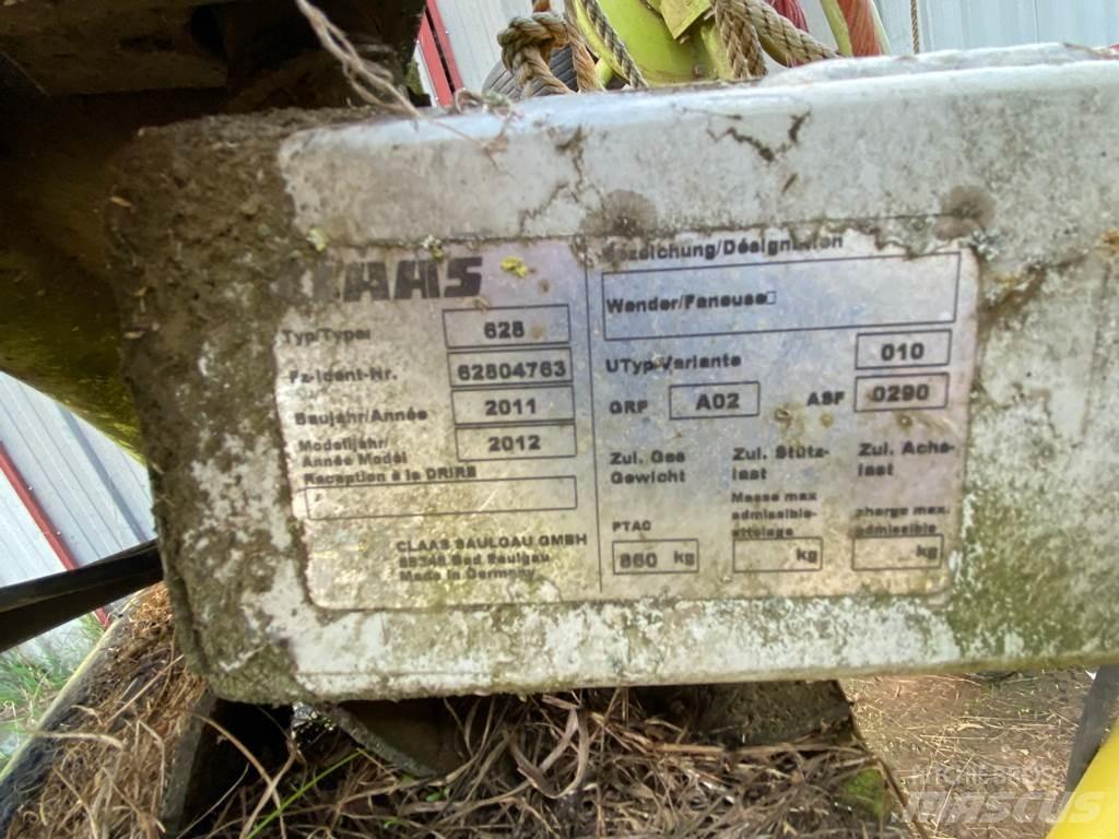 CLAAS VOLTO670 Raker og høyvendere
