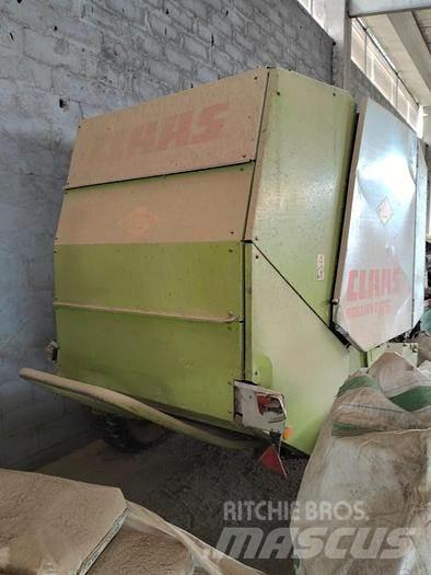 CLAAS ROLLANT66 Rundballepresser