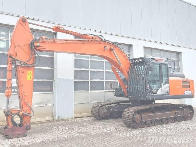 Hitachi ZX 250 LCN-6 Beltegraver