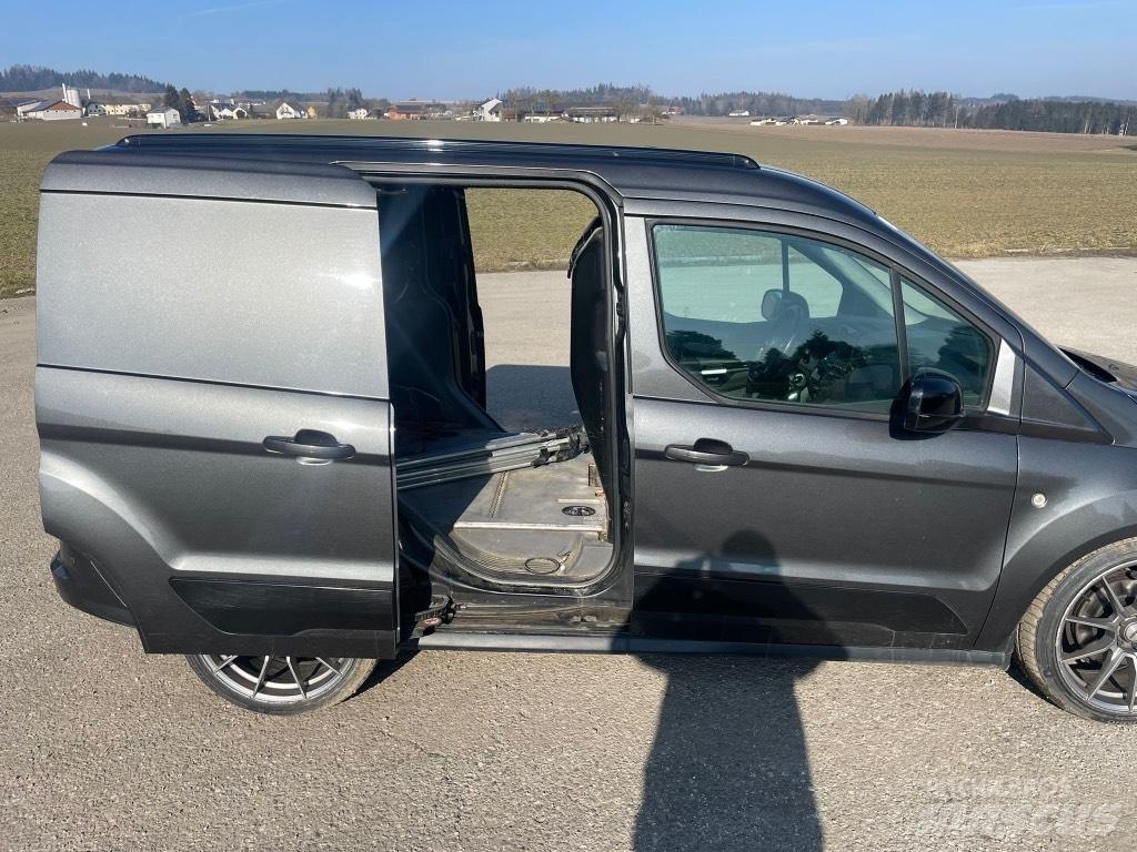 Ford Transit Lette lastebiler