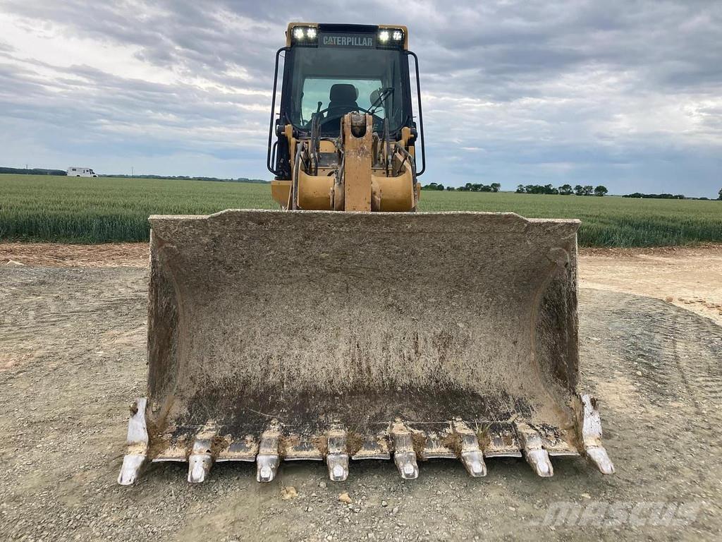 CAT 963K Beltelastere