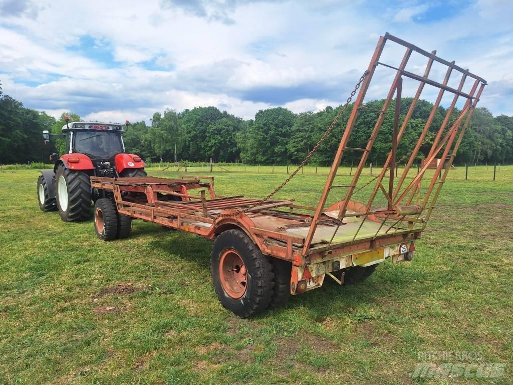  Strowagen 710 Rundballehengere