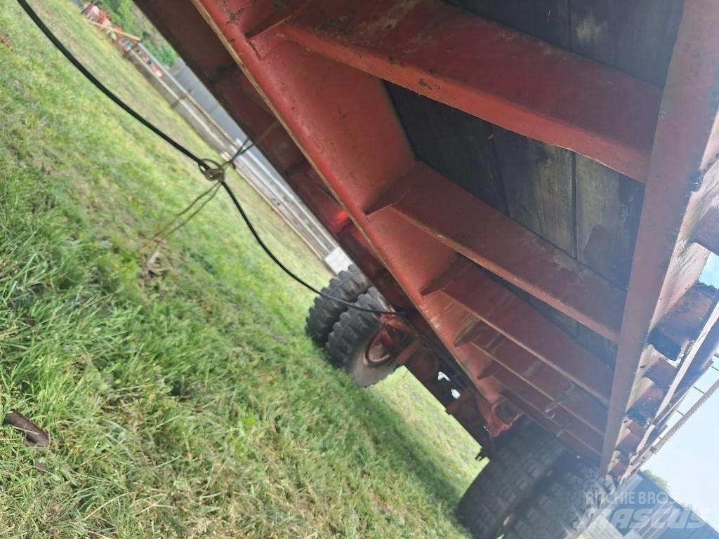  Strowagen 710 Rundballehengere