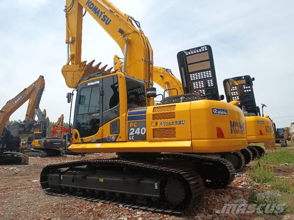 Komatsu PC 240 Beltegraver