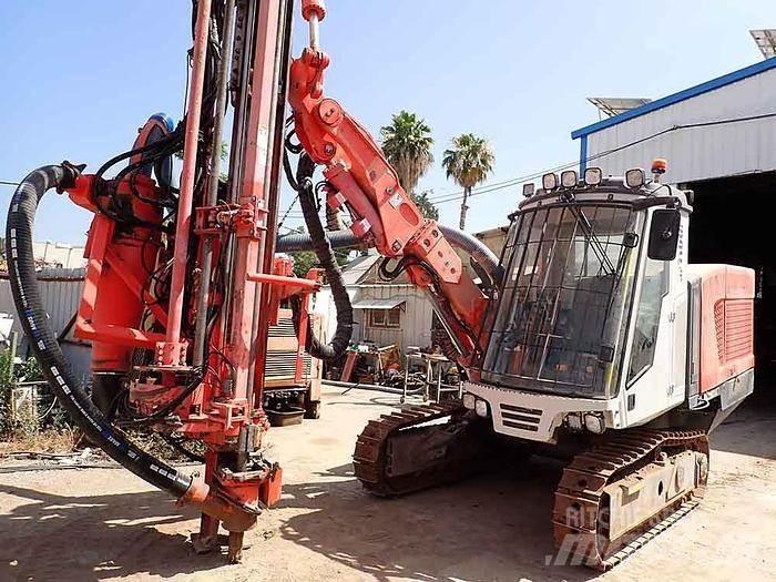 Sandvik DP1100I Borerigger