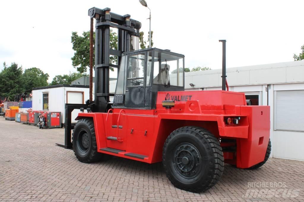 Valmet TD 18-120 Diesel Trucker