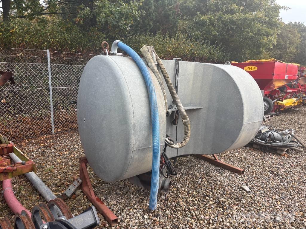 Harsø Fronttank Slamtanker