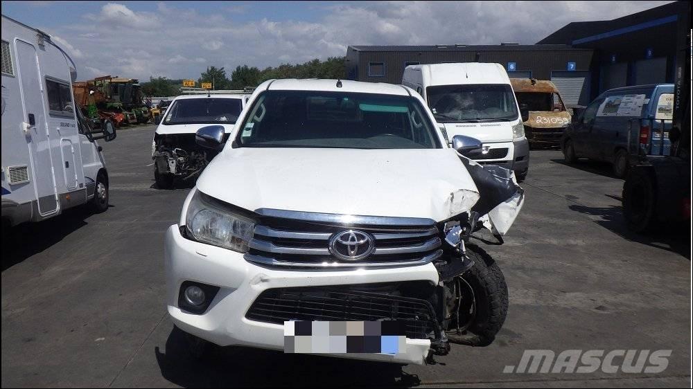 Toyota Hilux 4 Pickup/planbiler