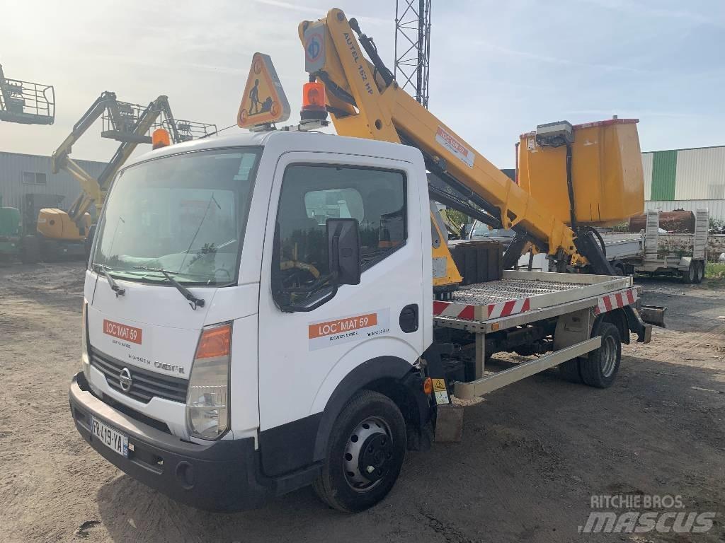 Nissan Cabstar Bilmontert lift