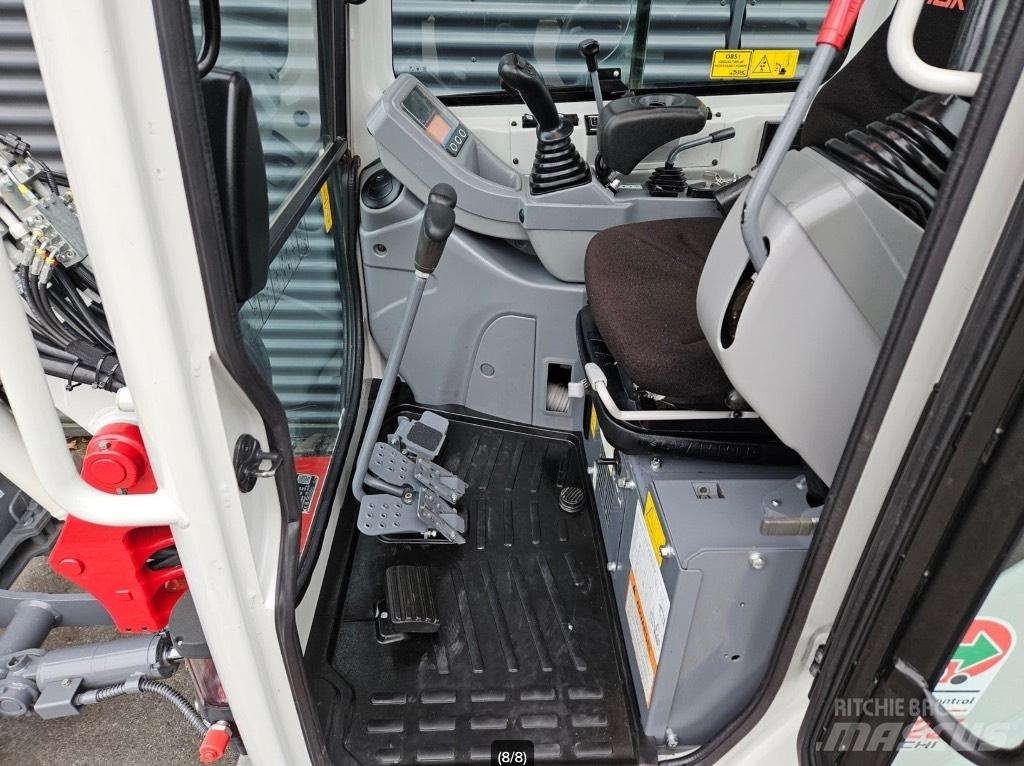 Takeuchi TB 225 Minigravere <7t