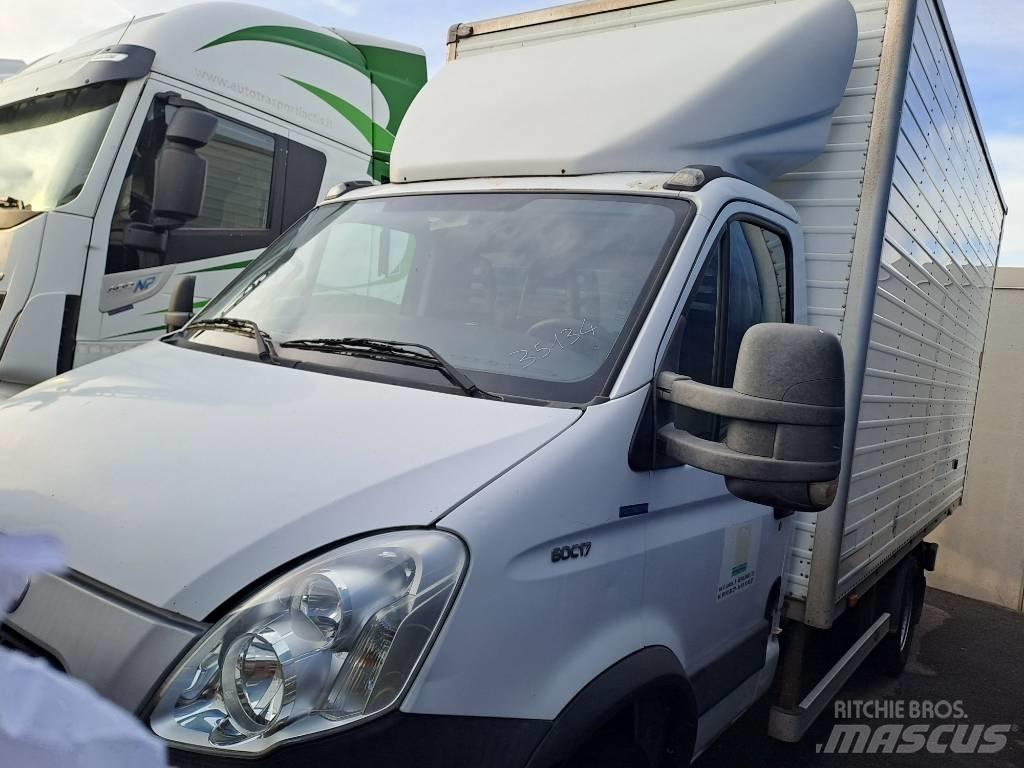 Iveco DAILY 60C17 Skapbiler