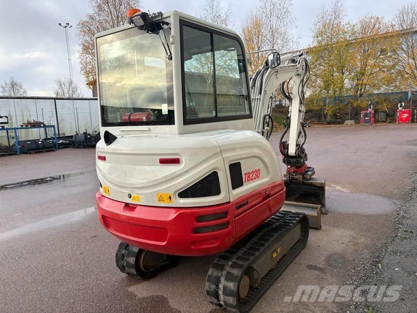 Takeuchi TB 216 Minigravere <7t