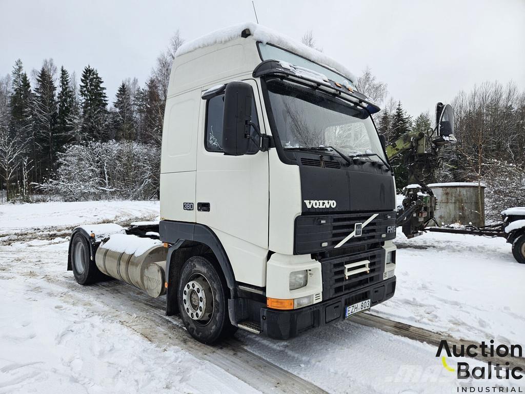 Volvo FH12 Trekkvogner