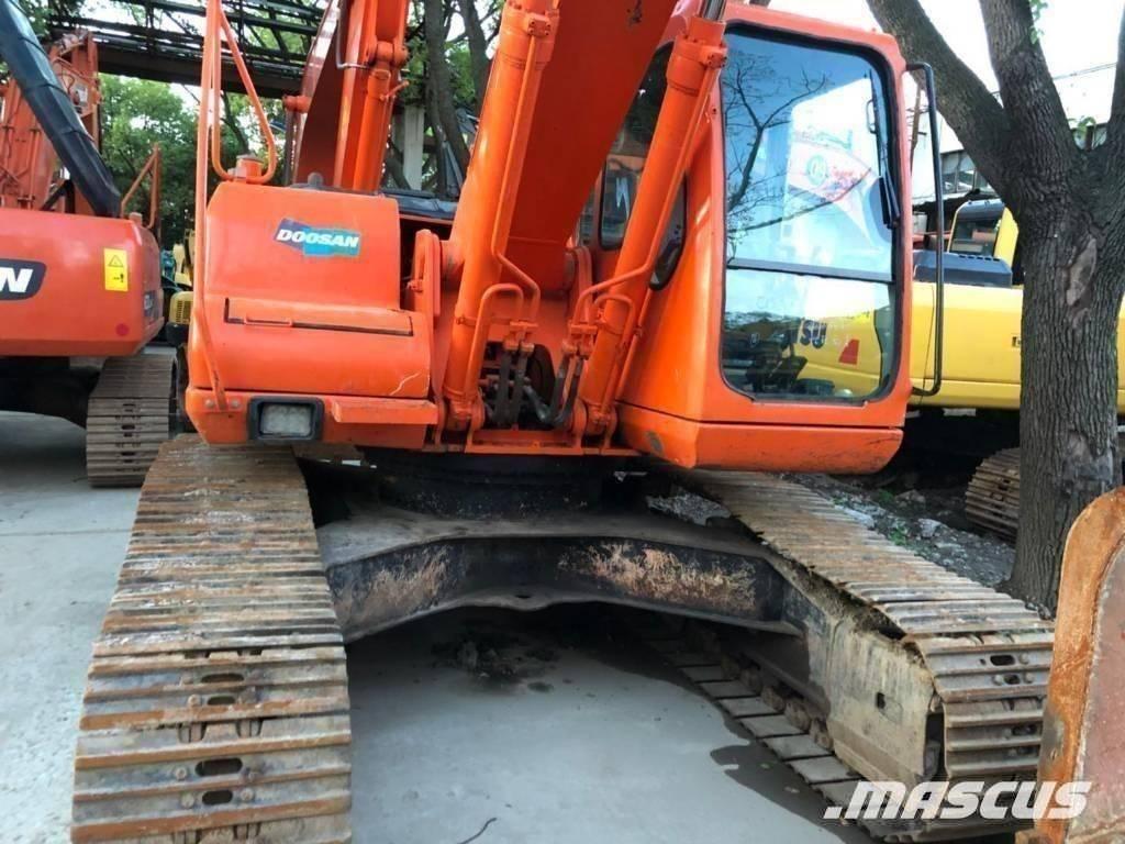 Doosan 220-7 Beltegraver