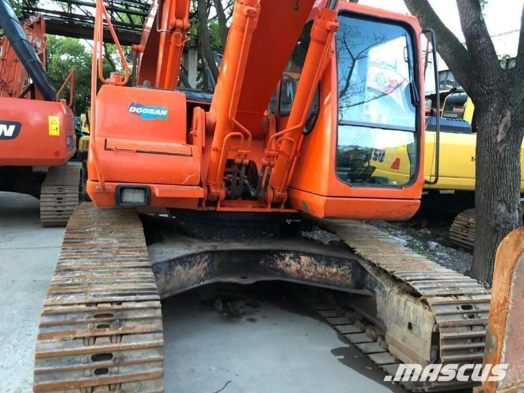 Doosan 220-7 Beltegraver