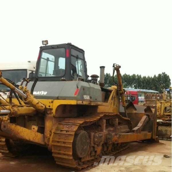 Komatsu d155a-3 Dozere Beltegående