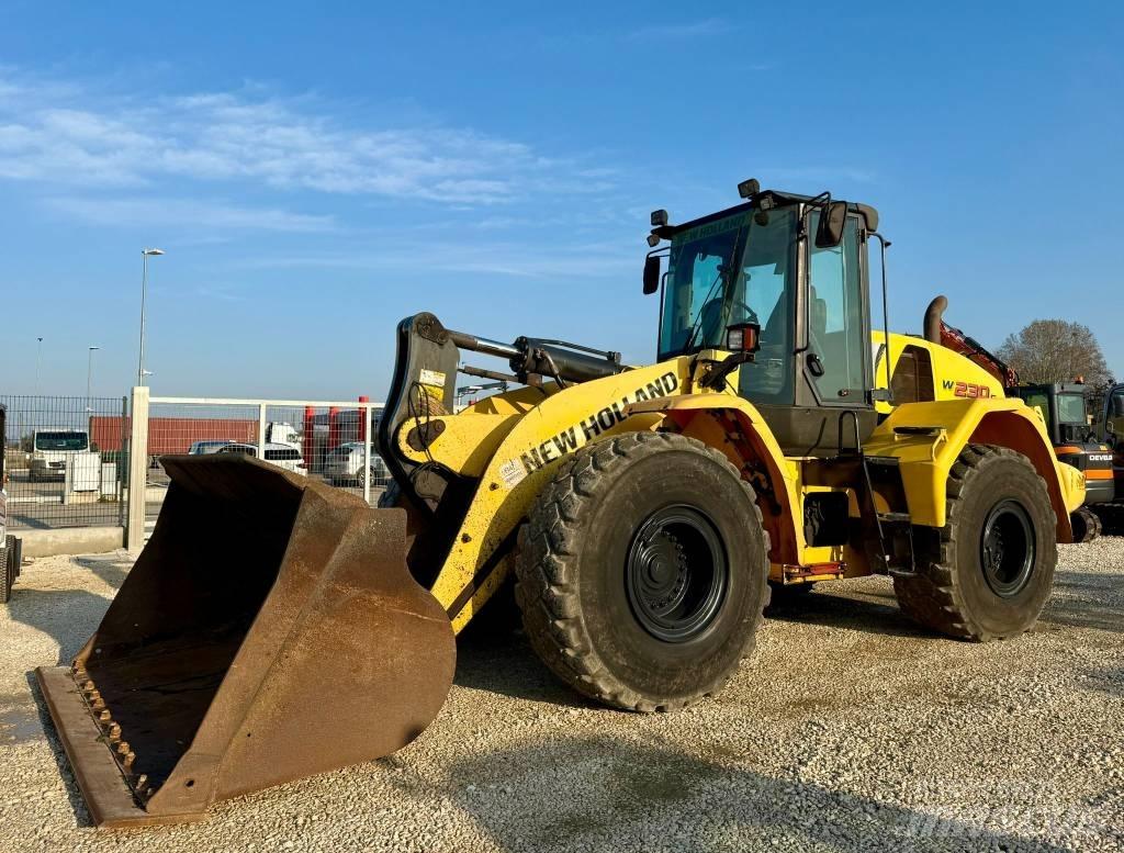 New Holland W 230 C Hjullastere