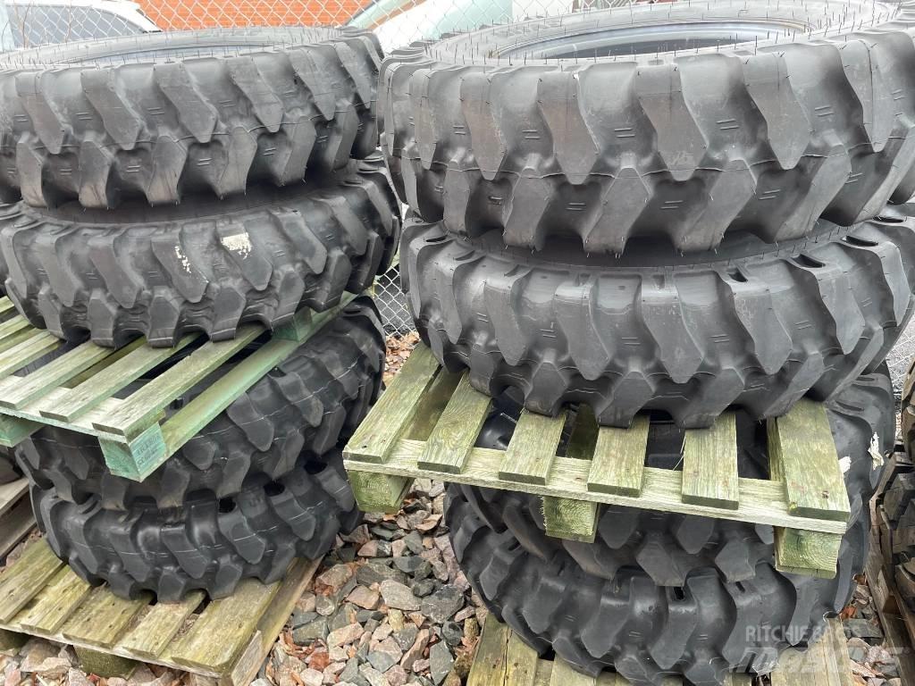 Mitas 10,00-20 Dekk, hjul og felger