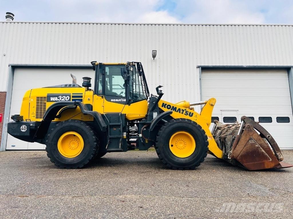 Komatsu WA 320-8 Hjullastere