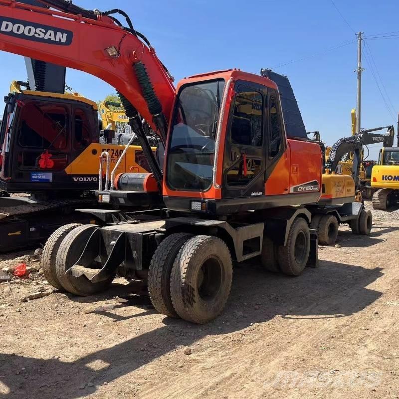 Doosan DX150W Hjulgravere