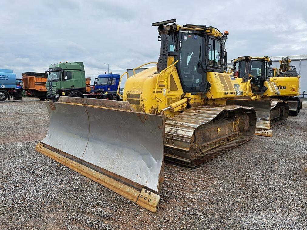 Komatsu D 61 PXi-24 Dozere Beltegående