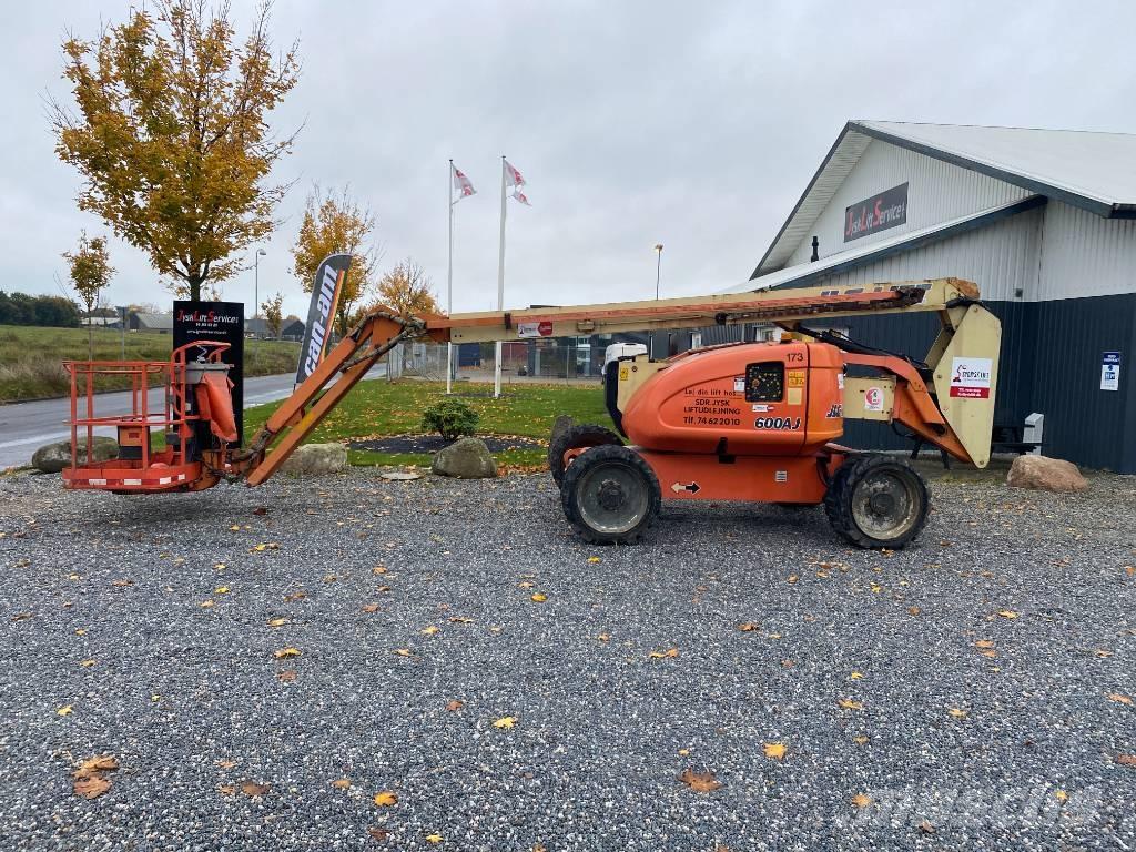 JLG 600 AJ Leddede bomlifter